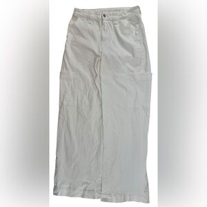 American Eagle Women's Super High-Rise Baggy Wide Leg White Jeans - 2 Regular